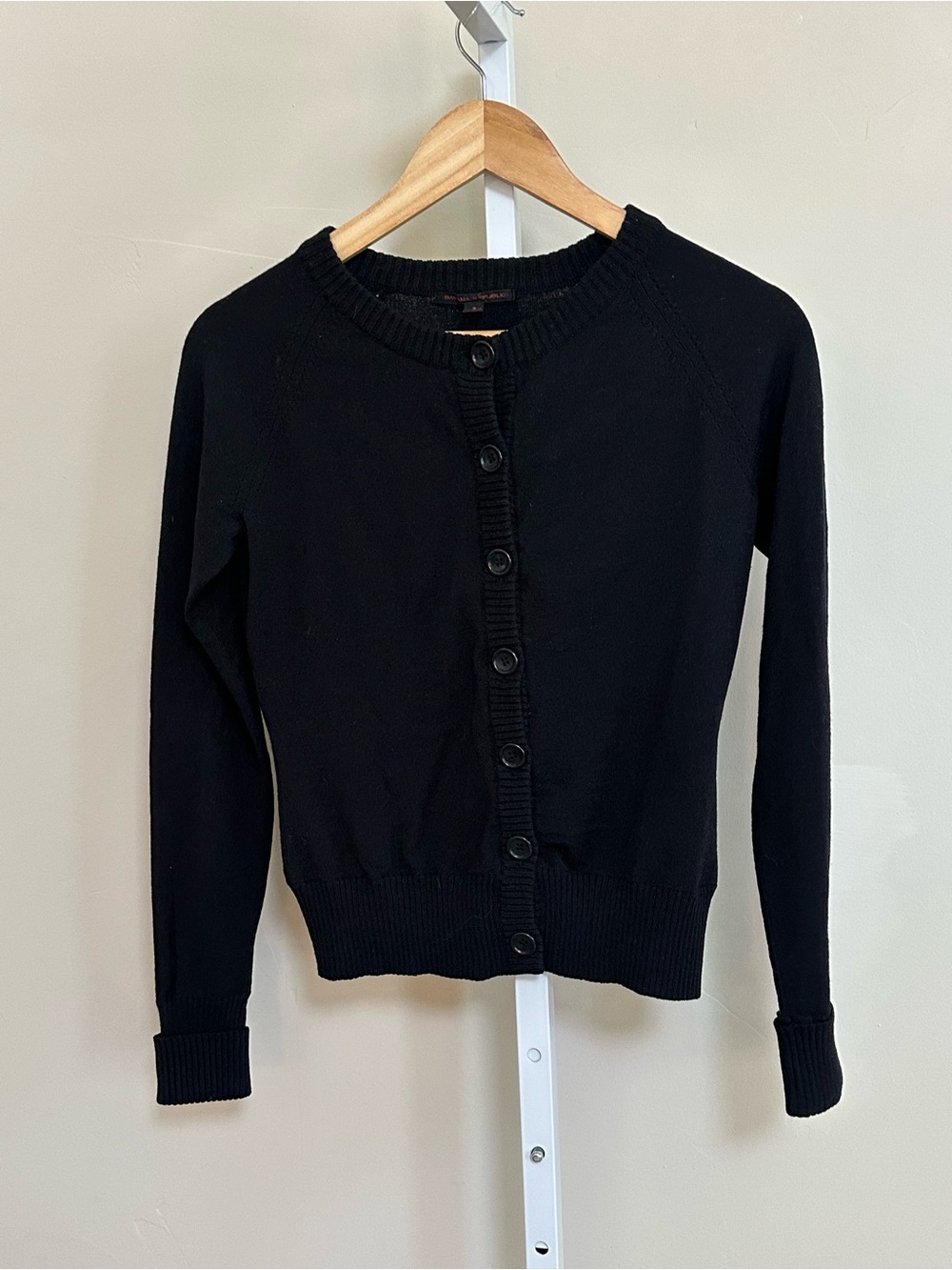 Banana Republic S Black Merino Wool Cardigan Preppy Minimalist Classic